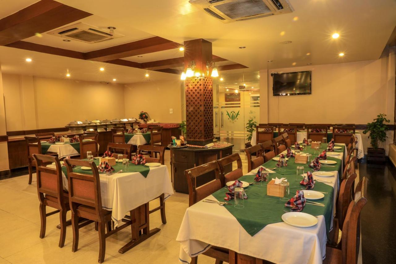 Bharatpur Garden Resort Exterior photo